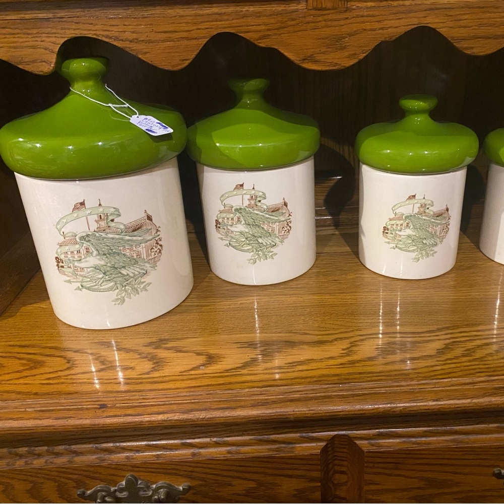 Vintage Holiday Designs USA Olive Green lid. Eagle and american eagle Canisters